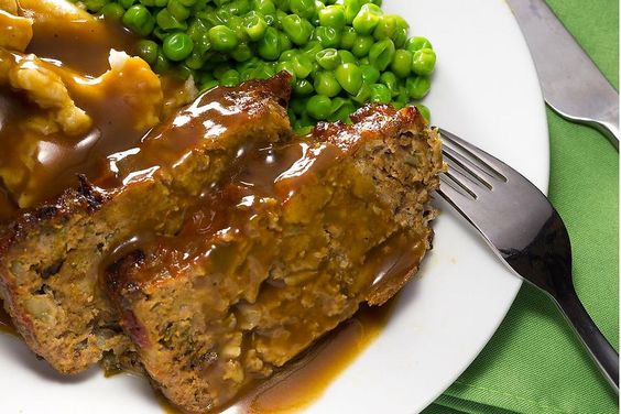 Meatloaf Recipe with Brown Gravy